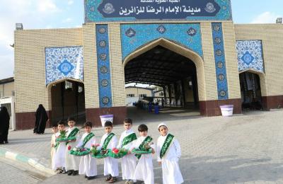 روضة أحباب الأمير النموذجية تحيي ذكرى ولادة الأقمار الهاشمية  