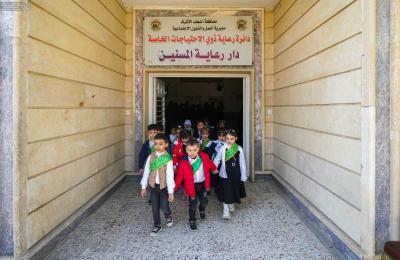 روضة أحباب الأمير تنظّم زيارات إنسانية للمسنّين وذوي الاحتياجات الخاصّة في النجف الأشرف ابتهاجًا بمناسبة مولد السيّدة الزهراء (ع)
