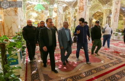 سفير لبنان في العراق بعد تشرفه بزيارة المرقد العلوي الطاهر : نحن نتبع الحق وقاعدة الدين الإسلامي هي ( علي مع الحق والحق مع علي) سفير لبنان في العراق بعد تشرفه بزيارة المرقد العلوي الطاهر : نحن نتبع الحق وقاعدة الدين الإسلامي هي ( علي مع الحق والحق مع علي)