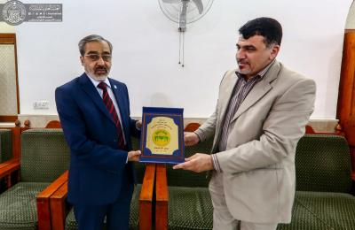 كلية الإمام الكاظم (عليه السلام) تثمن دور العتبة العلوية المقدسة في دعم مهرجان يوم الجامعة كلية الإمام الكاظم (عليه السلام) تثمن دور العتبة العلوية المقدسة في دعم مهرجان يوم الجامعة