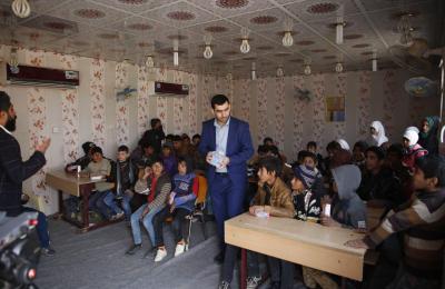 العتبة العلوية تواصل حملتها التوعوية للطلبة في مدارس النجف الأشرف العتبة العلوية تواصل حملتها التوعوية للطلبة في مدارس النجف الأشرف