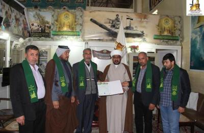 لجنة الإرشاد والتعبئة في العتبة العلوية تكرم حملات الدعم اللوجستي من النجف الأشرف بوشاح أمير المؤمنين(ع) لجنة الإرشاد والتعبئة في العتبة العلوية تكرم حملات الدعم اللوجستي من النجف الأشرف بوشاح أمير المؤمنين(ع)